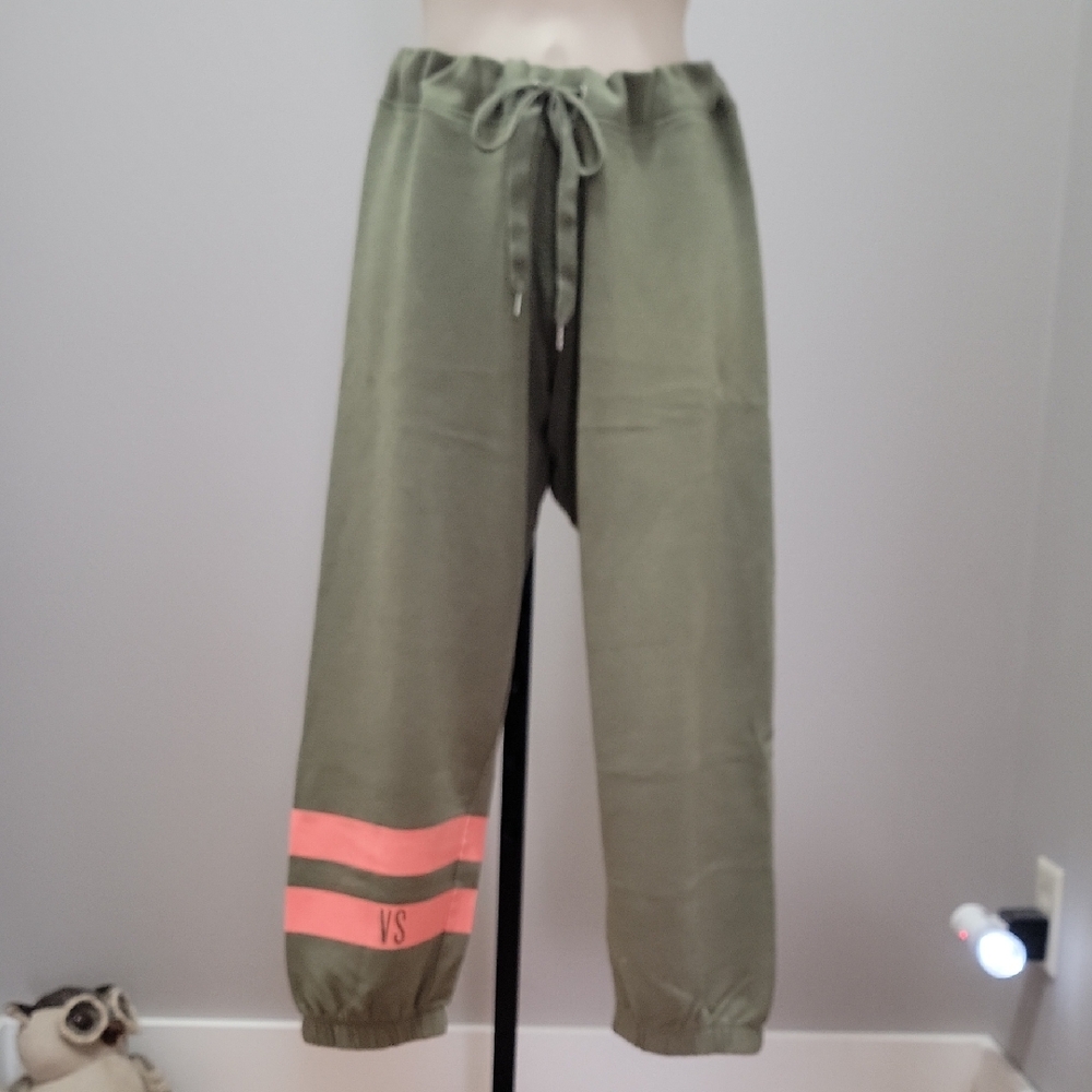 Victoria's Secret Olive Green Capri Joggers with Coral Stripes Sz XS